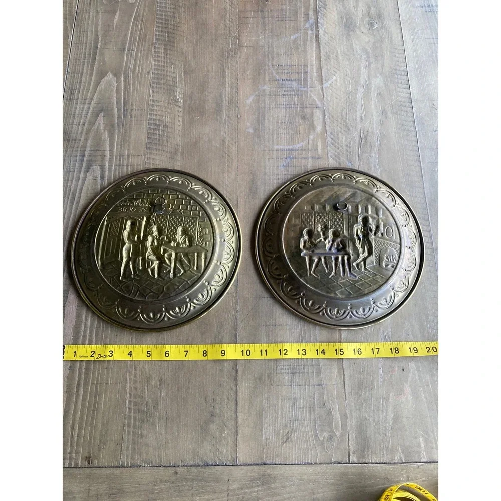 unbranded vintage pair